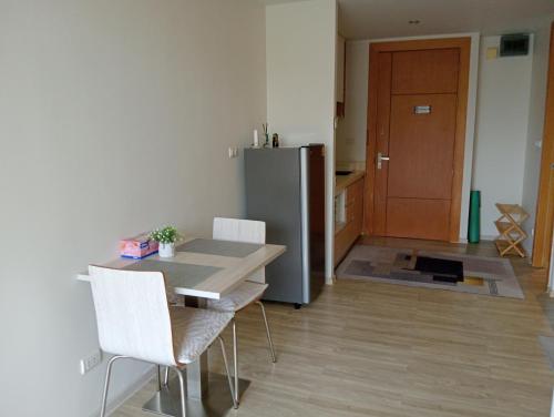 Φωτογραφία από το άλμπουμ του Bleu Condo - A208 στο Κο Σαμούι