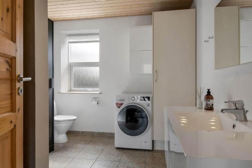 Et badeværelse på C11256-Hemmet-Gl-Landevej-32