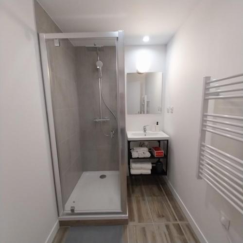 Ένα μπάνιο στο Versant Sud - Duplex - Centre Bourg d 'Oisans