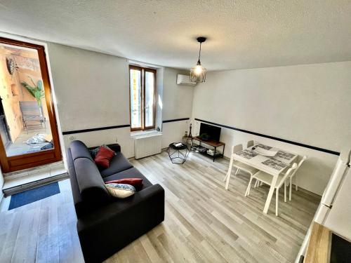 Le Patio des Capucins - Terrasse privée & climatisée - 10min de la cité médiévale