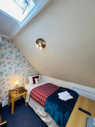 Thistle Residence photo 7