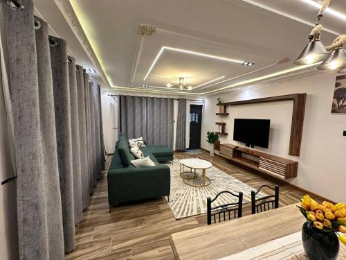 Μια τηλεόραση ή/και κέντρο ψυχαγωγίας στο Canopy Homes