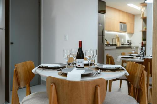 Dapur atau dapur kecil di Jardins Almare Apart Hotel