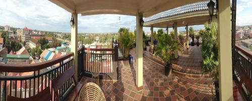 Un balcón o terraza de Seng Hout Hotel