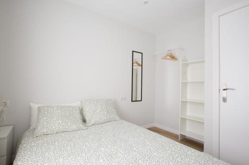 Alberto Rooms habitaciones en piso compartido baño y zonas comunes compartido