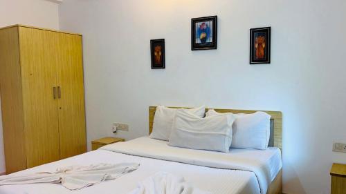Katil atau katil-katil dalam bilik di PS Villa 3bhk Baga