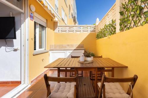 Ocean Breeze,Pool,Easy Parking,Chill out
