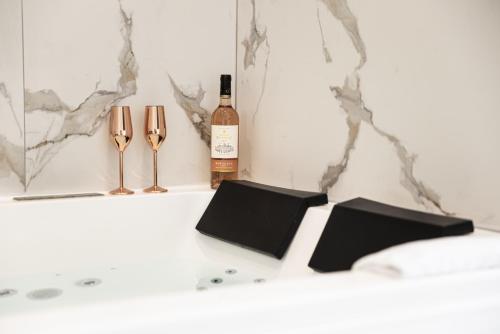 LES BULLES DE MONA - Lila - Spa - Clim photo 10