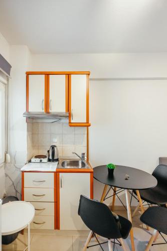 Stylish Central Retreat