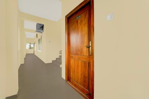 Gallery image of Hotel O Manju Home Stays Singanallur Bus Stand in Singānallūr