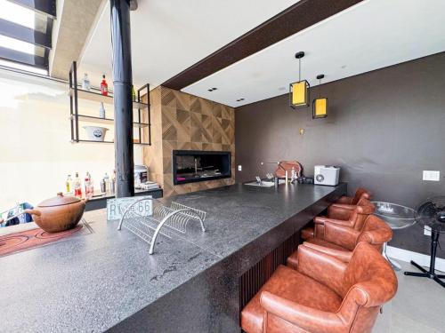 Η κουζίνα ή μικρή κουζίνα στο Casa condominio