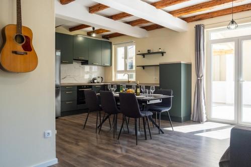 Apartments by the sea Omis - 24878