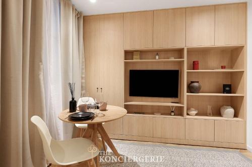 The Art of Parisian Living Just Steps from the Seine