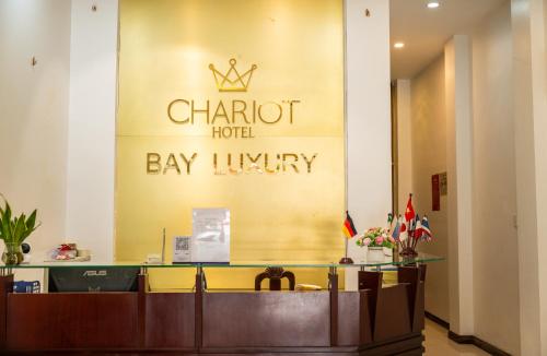 El vestíbulo o zona de recepción de Bay Luxury Chariot Hotel