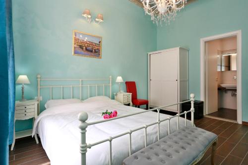 Postel nebo postele na pokoji v ubytování SCALA GARDEN Apartment