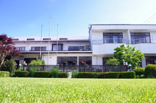 Κήπος έξω από το K's House Fuji View - Travelers Hostel