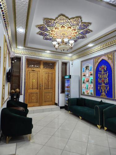 Gambar di galeri bagi RAYline travels with panarama wiev di Bukhara