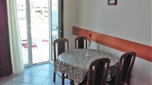 Fotografie z fotogalerie ubytování Villa Obad Guest House v destinaci Neum
