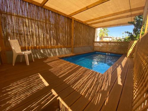 Πισίνα στο ή κοντά στο סוויטת הדקל