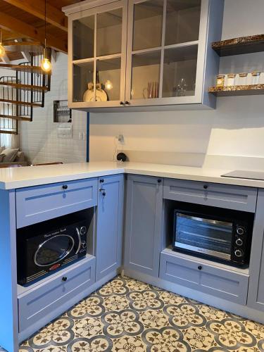 Dapur atau dapur kecil di Vale das Bromélias