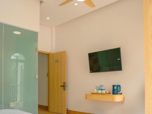 Ένα μπάνιο στο Tom's Homestay 2