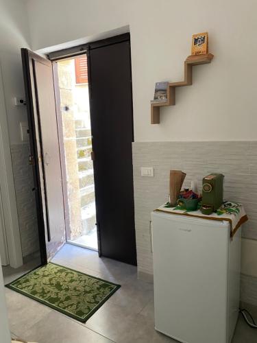 Dapur atau dapur kecil di Xenia Rooms