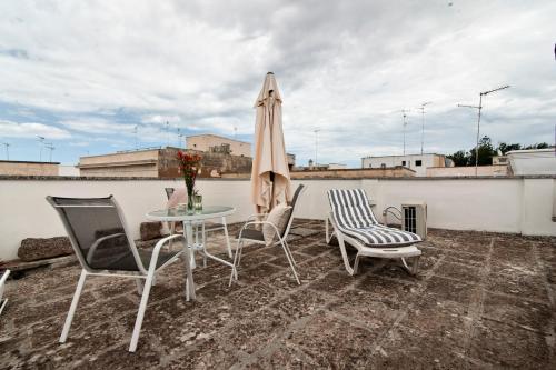 Chiesa Greca Suites - Lecce Selectionにあるバルコニーまたはテラス