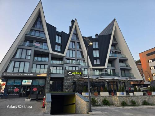 Bangunan di mana terletaknya apartmen