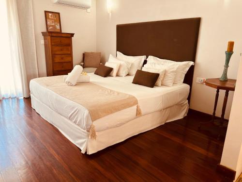 Beachside bliss with Lov