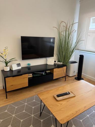 Et tv og/eller underholdning på Aires de Pontevedra