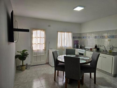 Η κουζίνα ή μικρή κουζίνα στο El Rincón en Lobos