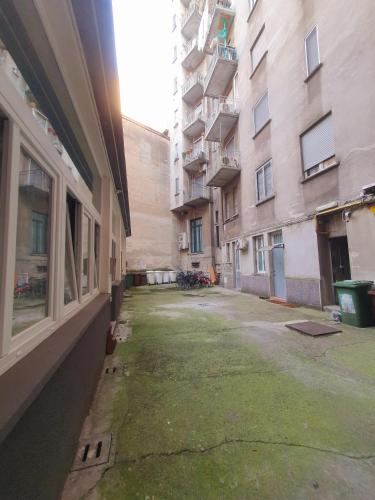 Gambara Metro Apartment Milano