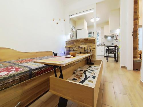 Dimelli's Home in Athens - Comfort & Style Stay
