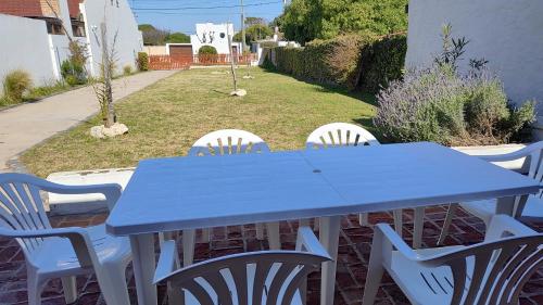 Κήπος έξω από το Casa playa Quequen a dos cuadras del mar