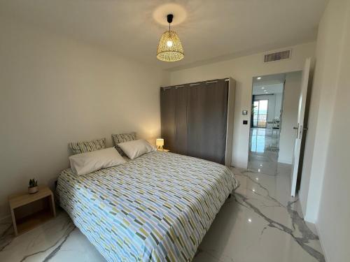 Sea View, Modern Apartment and Terrace