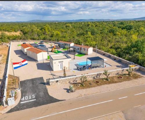 Auto-kamp Dvije suze 1