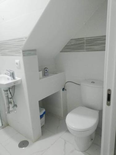 Airbhouse prívate rooms & Triana