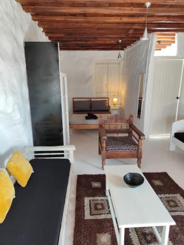 Postel nebo postele na pokoji v ubytování Artemis cottage