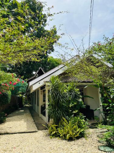 Zahrada ubytování Mannah Garden Staycation House - Panglao, Bohol