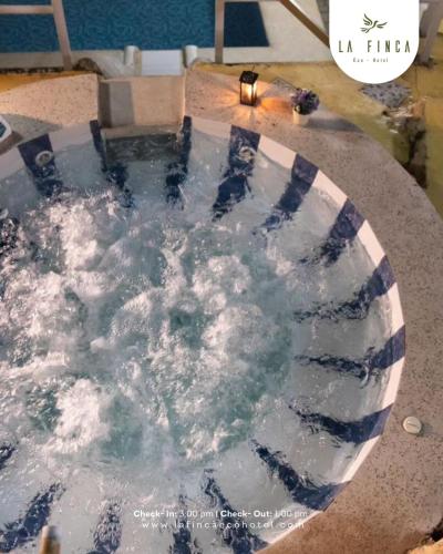 Bazén v ubytování La Finca - Eco Hotel nebo v jeho okolí