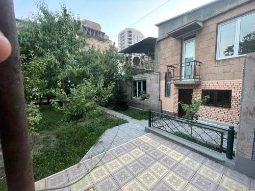 Armen's House