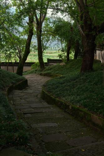 Un jardín fuera de Huanghsan SU House