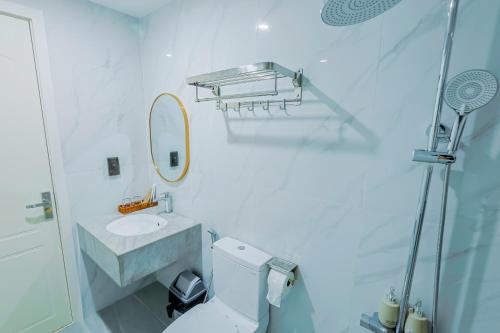 Ванная комната в Thành Vinh Hotel