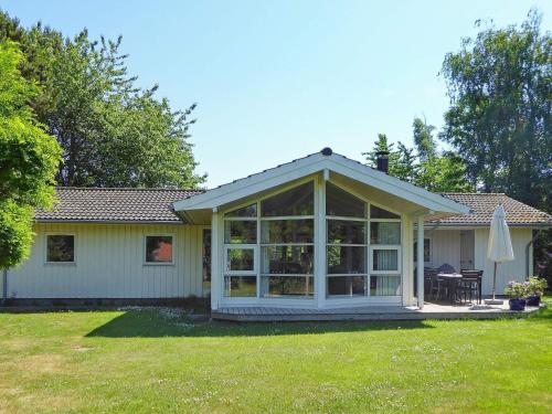 Zahrada ubytování 10 person holiday home in Græsted-By Traum