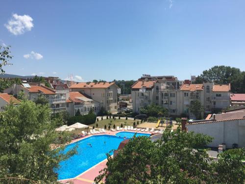 Vista de la piscina de Adita Apartments in Bravo 1 Complex o alrededores