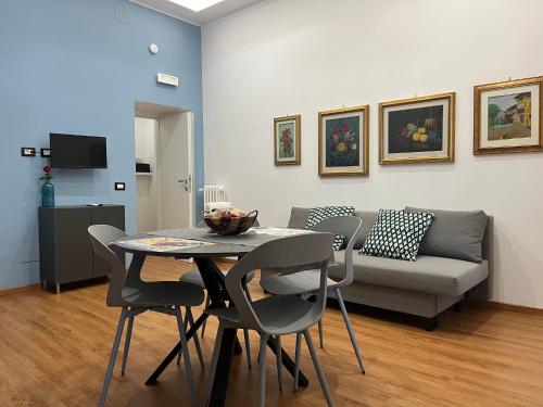 MNC House Roma
