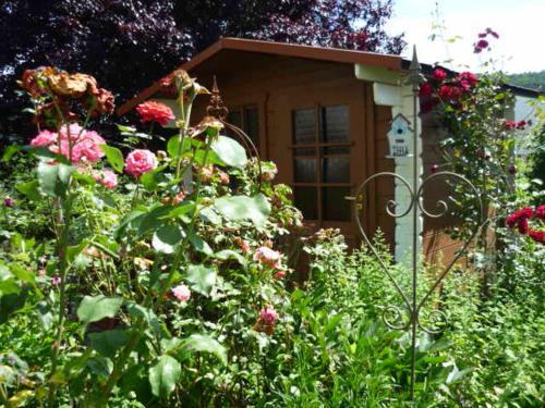 Κήπος έξω από το Gästehaus Rosengarten im Nahetal
