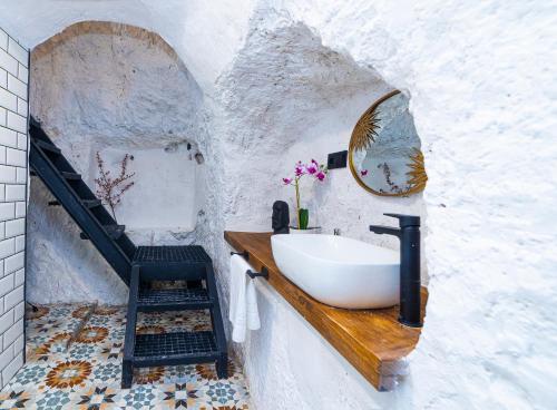 Un baño de ALOJAMIENTOS EL FARO DEL JÚCAR