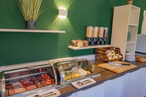 Jídlo v hotelu nebo okolí