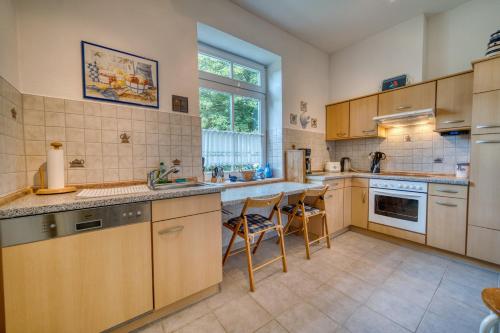 Η κουζίνα ή μικρή κουζίνα στο Ferienhaus Am Kai 19A 8AK19